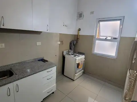 Departamento en Venta - 5 Ambientes - Balvanera