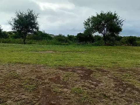 SE VENDE LOTE EN BARRIO TEJAS 4