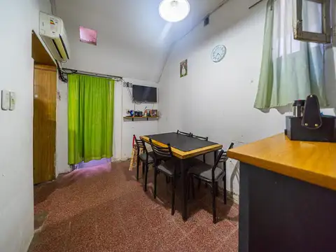 Depto Tipo Casa en Venta de 5 dormitorios