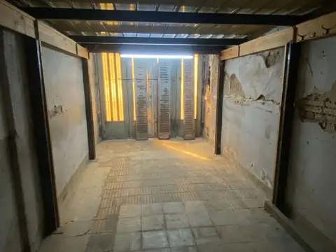 VENTA CASA A REFACCIONAR - LOTE PROPIO 109m2