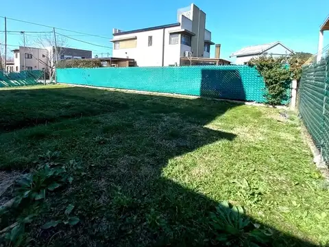 Terreno en Venta 10  mts Fondo