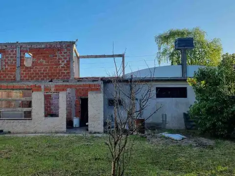 Galpon en Venta en Abasto, USD 140.000