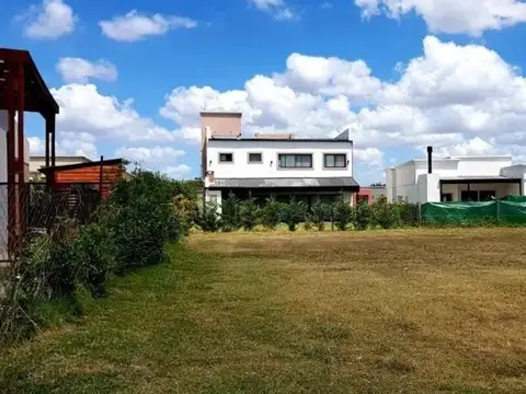 RBS. VENTA LOTE EN SAN RAMON, PILAR DEL ESTE