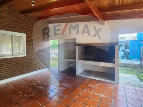 SE VENDE HERMOSA CASA APTA CREDITO EN SANTA ROSA