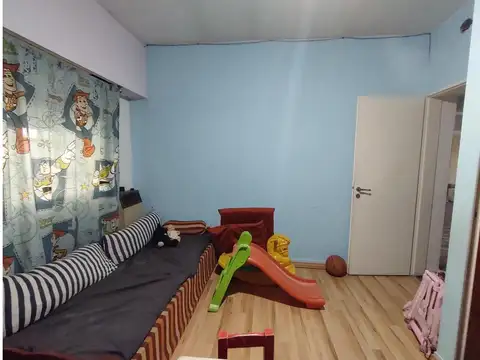 Av De Los Estudiantes Esteban EcheverrÍa 800