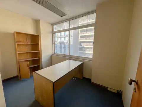 Oficina en Alquiler en Centro, USD 700