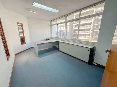 Libertad 400, Piso 6