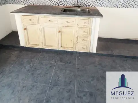 Depto Tipo Casa 3 ambientes con 1 baño