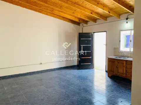 Departamento en Alquiler con 1 cochera