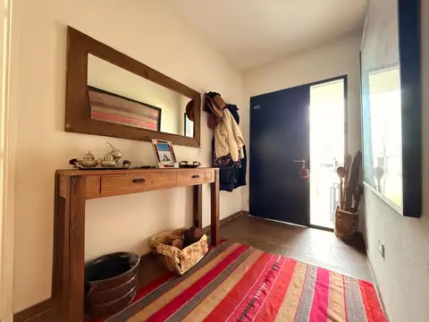 Casa en Venta en Pilar del Este - San Eduardo, USD 215.000