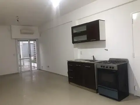 Depto Tipo Casa en Alquiler de Monoambiente