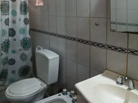 Casa en Venta con 5 cocheras