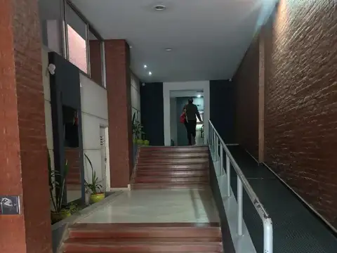 Avenida Alberdi 200, Piso 2