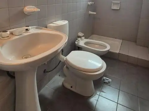 DEPARTAMENTO 2 HABITACIONES EN VENTA-EXCELENTE UBICACION
