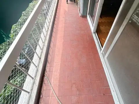 Lautaro 100, Piso 5