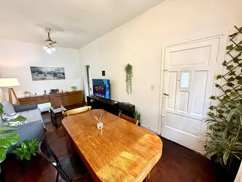 Depto Tipo Casa en Venta de 3 ambientes