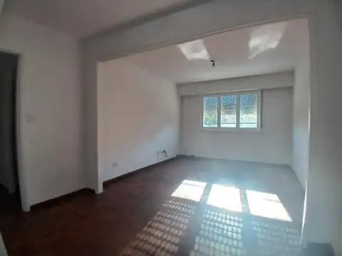 Departamento 3 ambientes céntrico