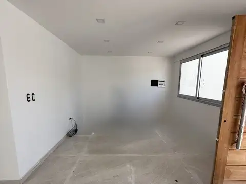 Casa en Venta en La Plata [Cod: 7450-211]