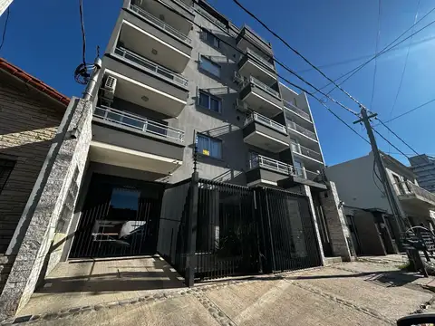 Dr Heriberto Pisano 442 4C