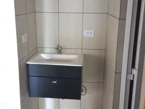 Depto Tipo Casa en Alquiler en Rosario, $ 450.000