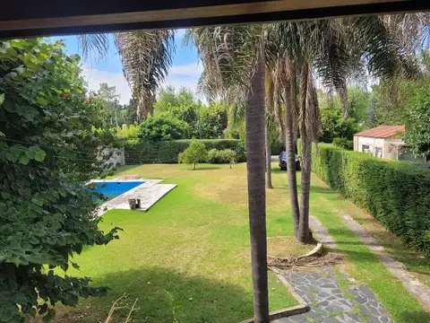 EXELENTE LOTE CON CONSTRUCCION, IDEAL VARIAS UNIDADES