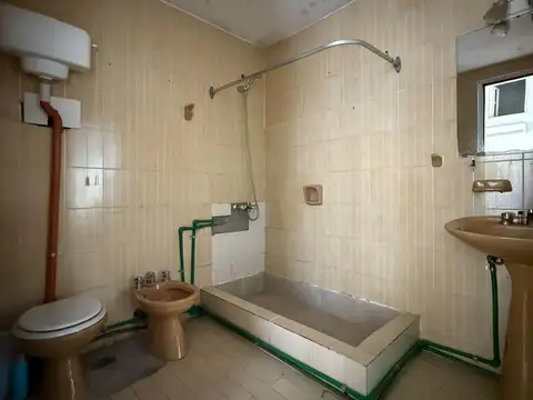 Depto Tipo Casa en Venta 35 años