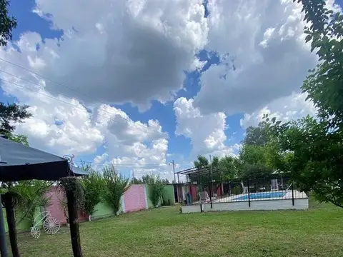 CASA QUINTA EN GUERNICA CON PILETA + DEPARTAMENTOS