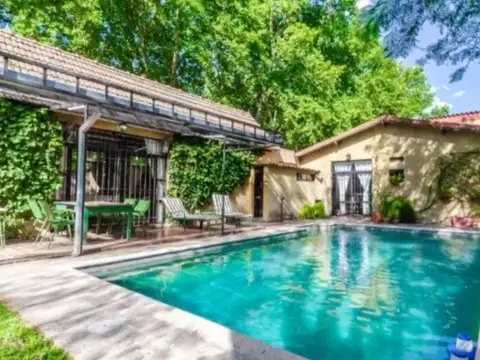 Casa - Venta - Argentina, Parque Leloir - Calixto oyuela 3970