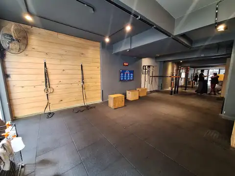 Venta Local 142m2 - Recoleta