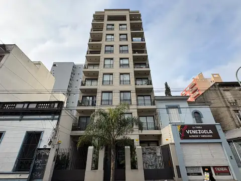 Departamento en venta a estrenar de 3 ambientes en Quilmes centro