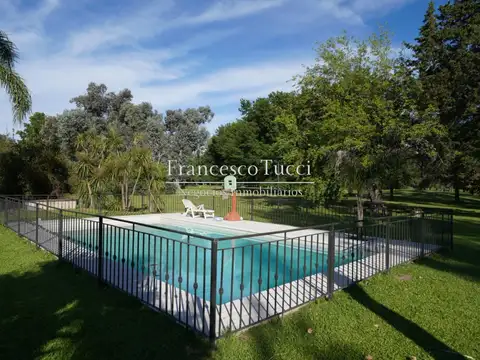 Casa 6 ambientes con 3 baños