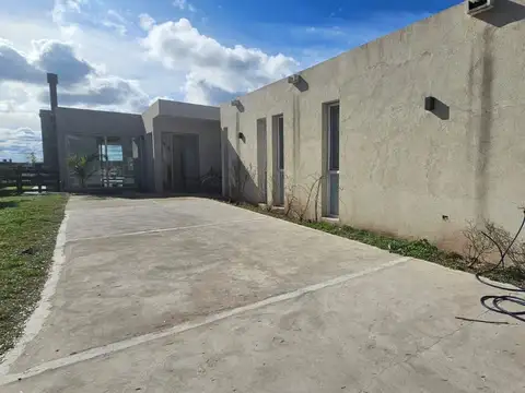 Casa en Alquiler de 3 dormitorios