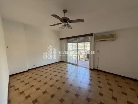 Santa Juana de Arco 3994 , Piso 1