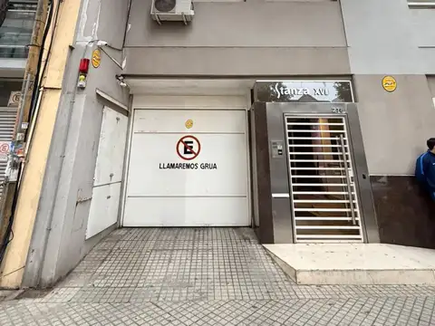 Cochera en Venta en Martín, Rosario