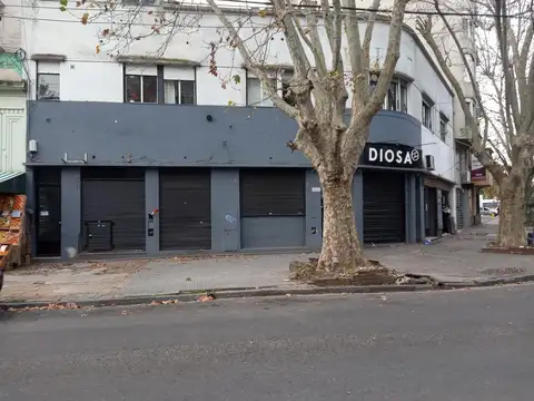 Local en alquiler en La Plata calle 8 e/ 43 y Diagonal 77 - Dacal Bienes Raices