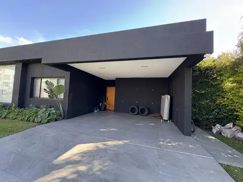 Casa en Venta en San Miguel, USD 840.000