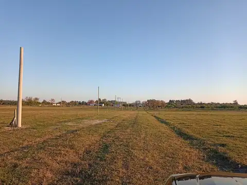 Terreno en Venta en Colonia Carolina, USD 8.500