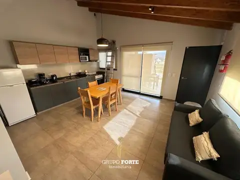 Casa en Venta en Villa del Parque, USD 240.000
