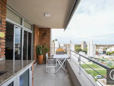 Departamento en Venta con 2 cocheras