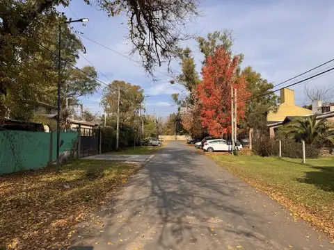 Terreno en Venta de 833,0 m2