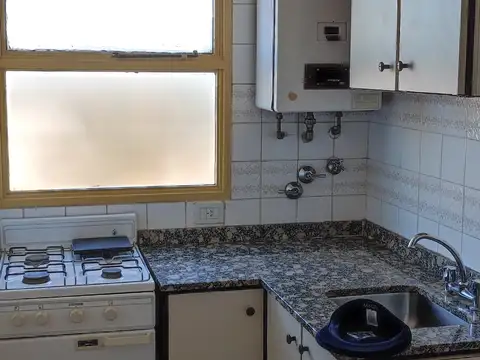 Departamento en Alquiler en Belgrano R, $ 620.000