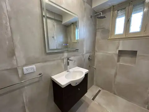 Depto Tipo Casa en Venta en Barracas, USD 119.000