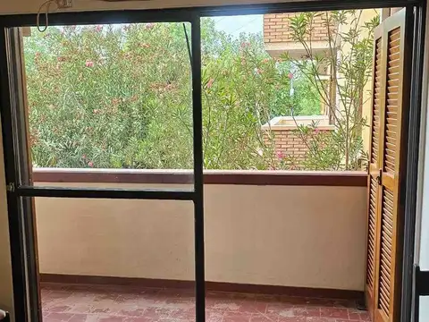 Departamento en Alquiler en Quinta Sección, $ 950.000