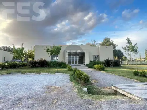 Terreno en Venta 22  mts Frente