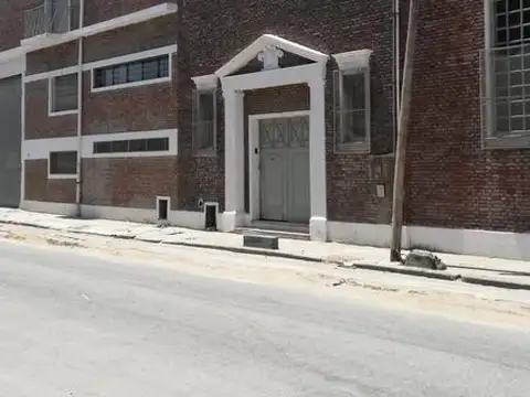 Depósito  en Alquiler ubicado en Avellaneda,  G.B.A. Zona Sur