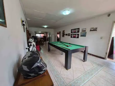 Luis Vernet 200