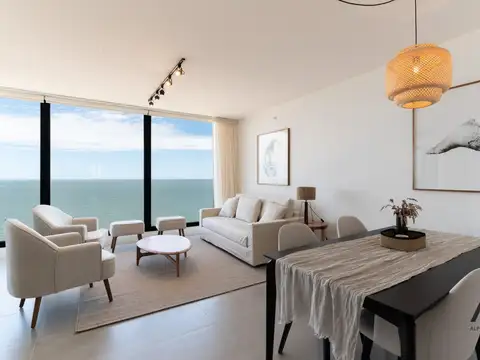 Apartamento en venta c/ cochera en Nuevo Cantegril