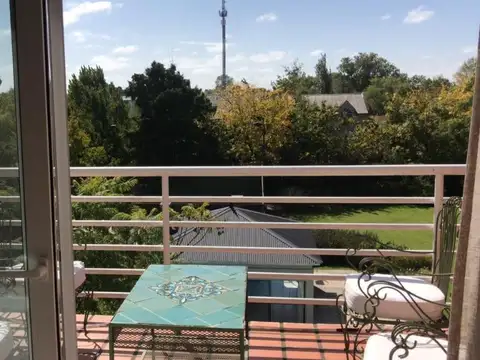 Departamento 4 ambientes con 4 baños