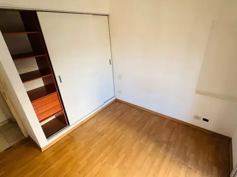Paunero 900, Piso 2