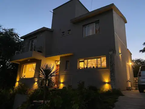 APTO CREDITO ! CASA EN VENTA - 3 DORM - RIO CEBALLOS !!!